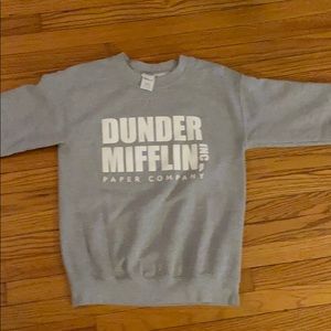 “Dunder Mifflin” crew neck sweatshirt